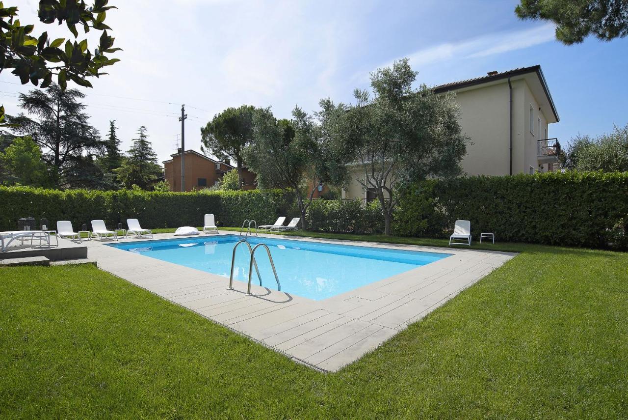 Baseventuno 4 - Bilocale Apartment Sirmione Exterior foto