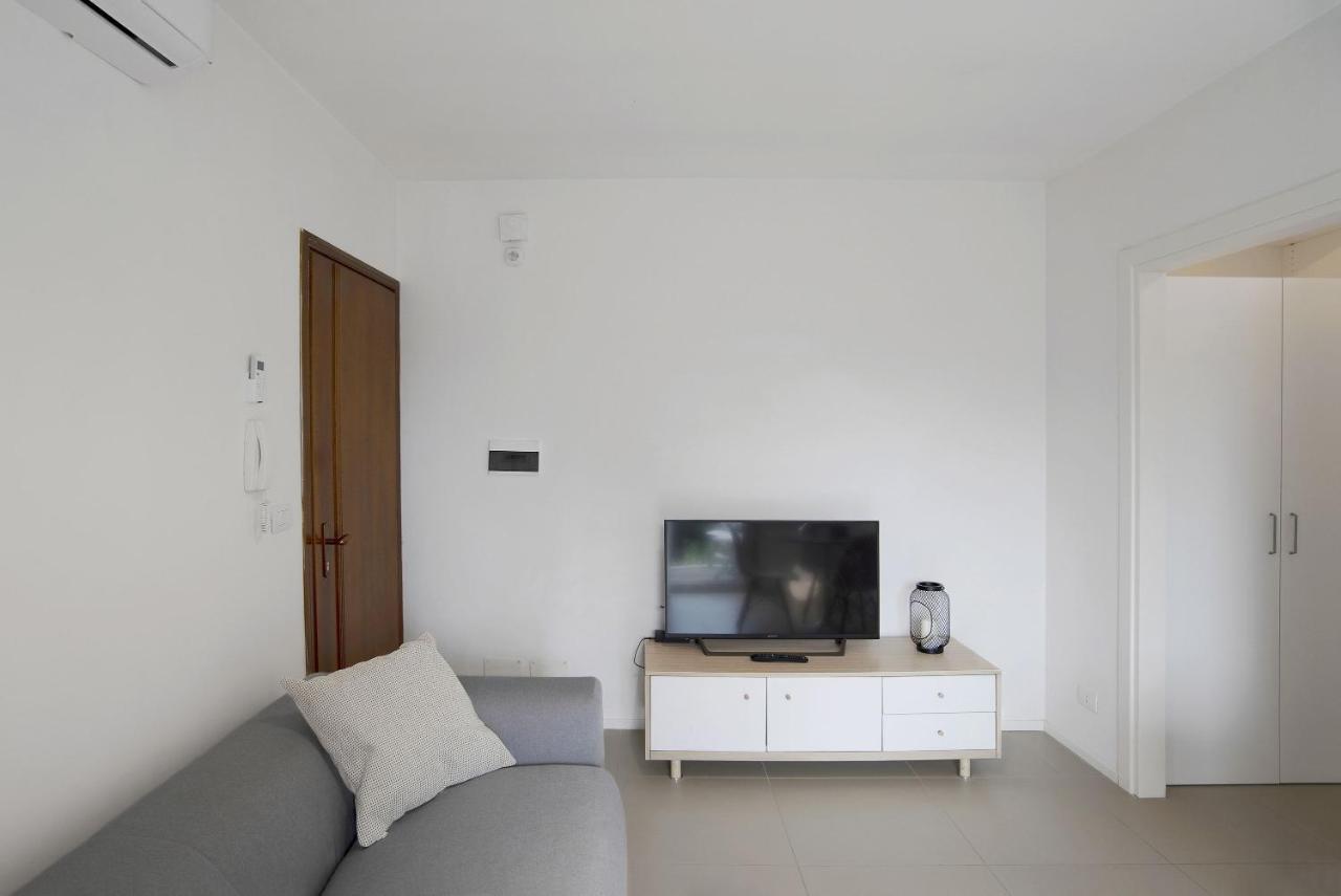 Baseventuno 4 - Bilocale Apartment Sirmione Exterior foto